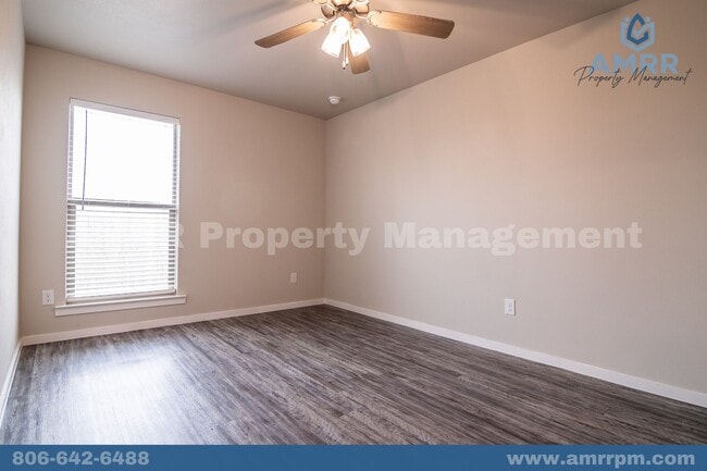 Photo - 1907 Langford Ave Unidad B