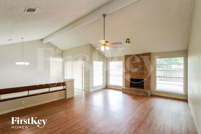 Photo - 7111 Navidad Rd