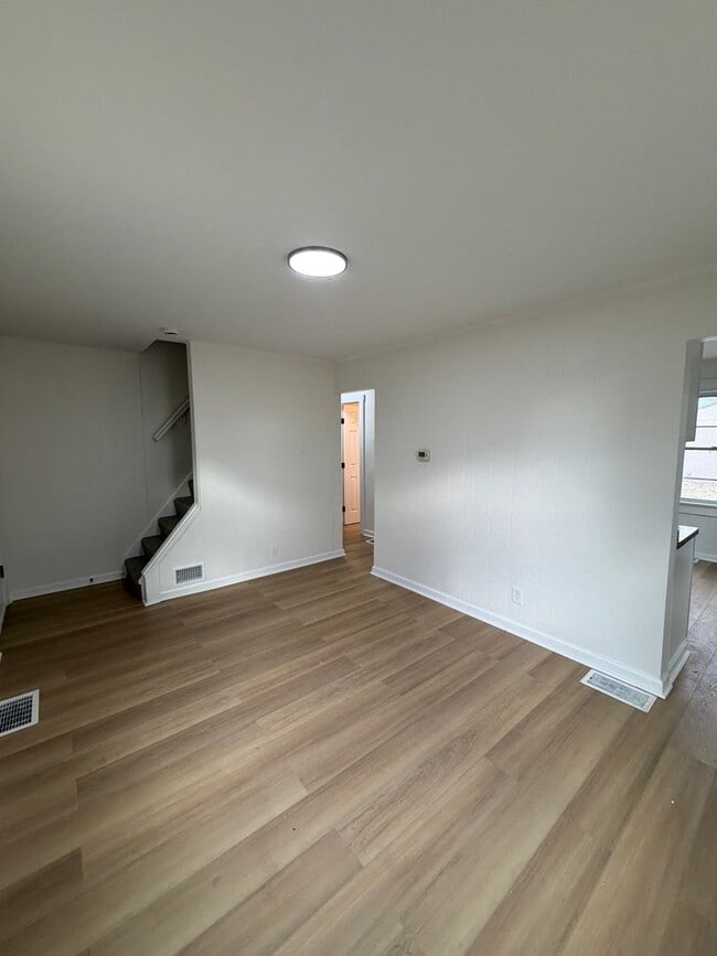 Photo - Modern Chic Meets Move-In Ready: Your Renovated 3-Bedroom Haven!