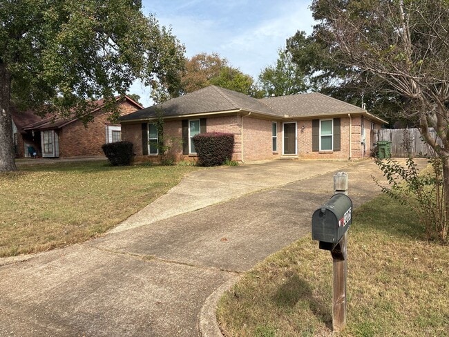 Charming home! - Charming home!