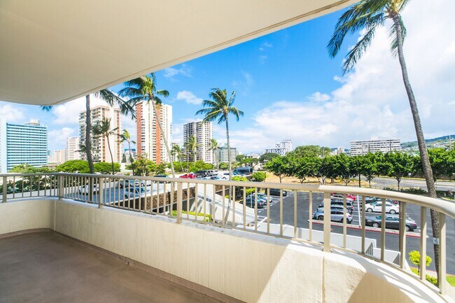 Photo - Contessa Condo 304 / 2b2b1pkg Ready to Mov... Unit 304