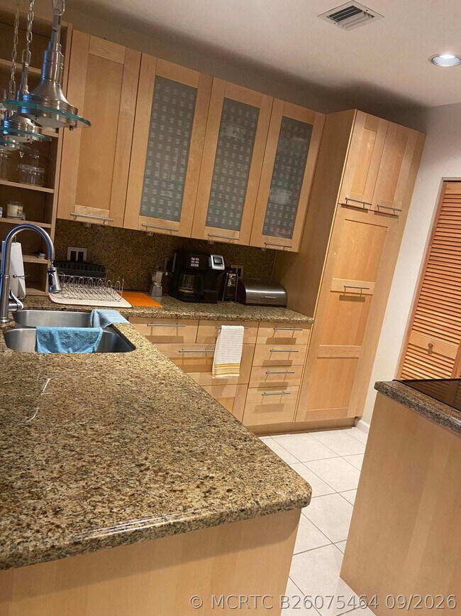 19311 Sabal Lake Dr Unit 19311