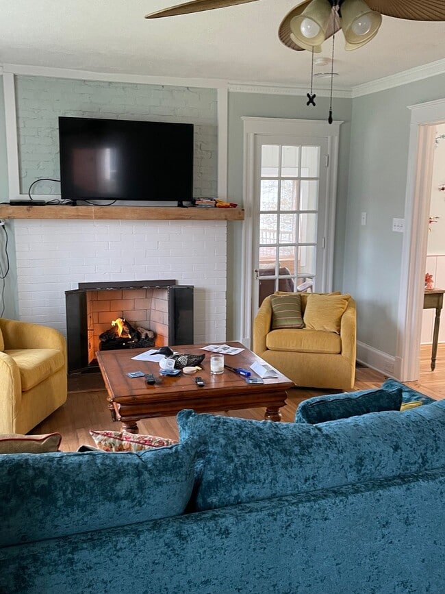 Photo - 1618 Niles Ave