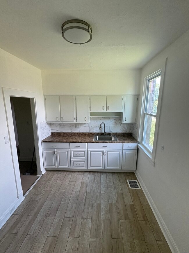 Photo - 137 Hazelwood Ave Unidad 1