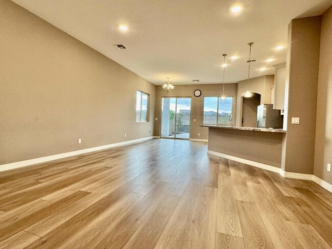 Photo - 4960 N Pemberley St