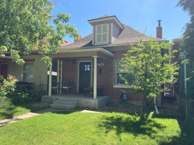 Photo - Charming 2BR house, fenced yards, exposed brick, open feel, great location! (Hooker)