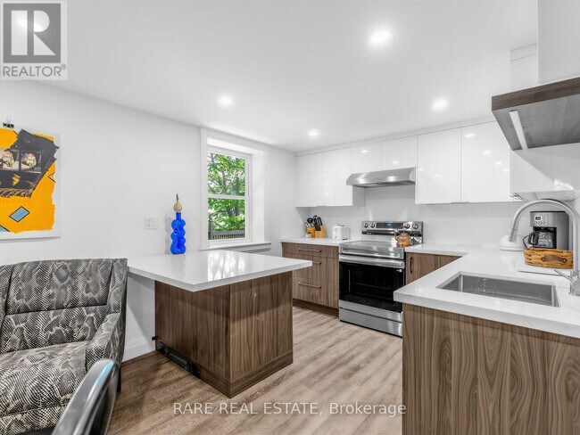 Photo - 2 Leander Ct
