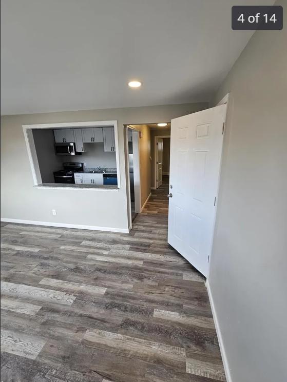 Photo - 1656 Abbott Rd