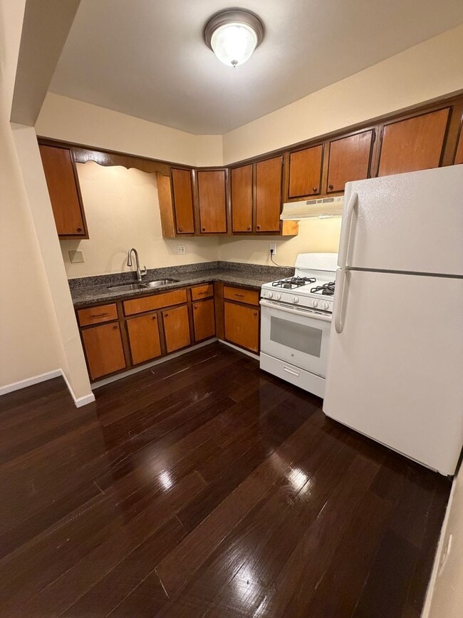 Photo - Riverside Terrace Apartments