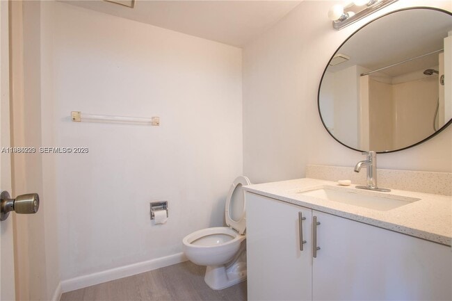 Photo - 10233 NW 9th St Cir Unidad 213-1