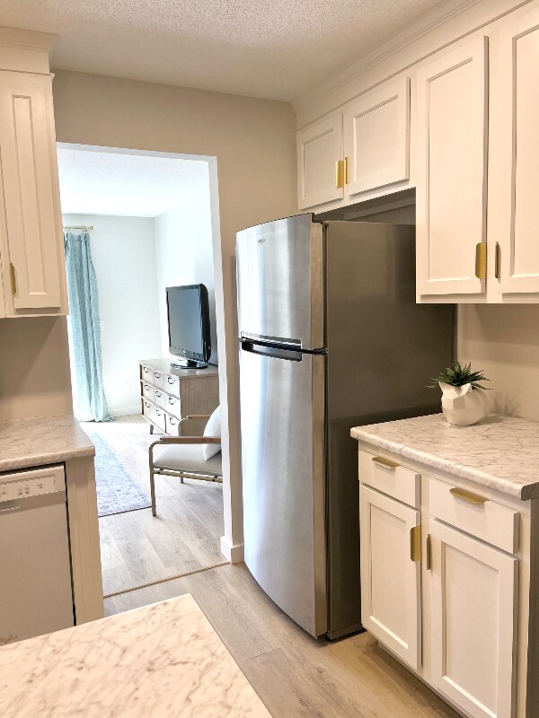 Photo - 10925 Otsego St Unidad A