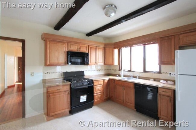 Photo - 25 Belknap St Unit #1