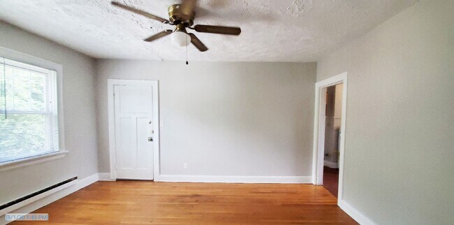 Building Photo - 415 Probasco St Unit 419-11