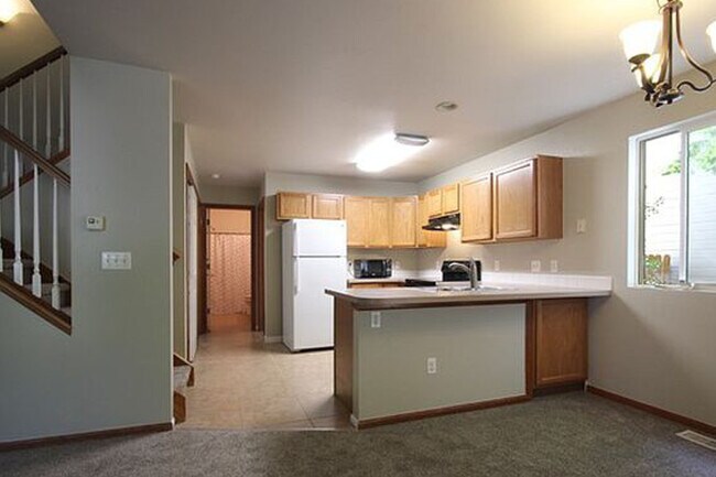 Photo - 730 Ponderosa Dr Unit D