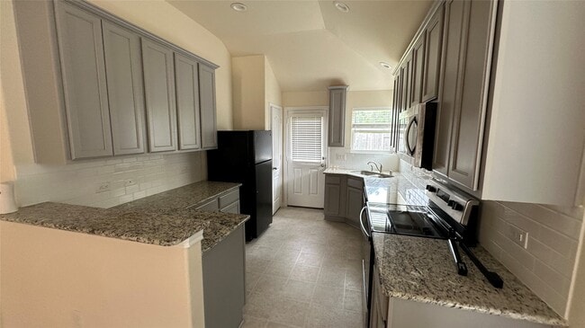 Photo - 17777 Lionheart Rd