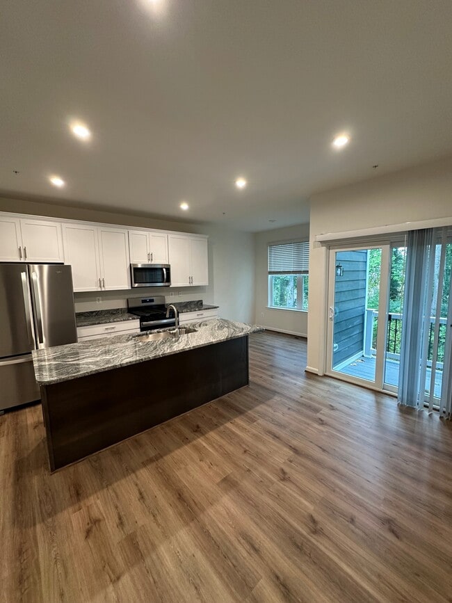 Photo - 1104 Thomas Trl Townhome