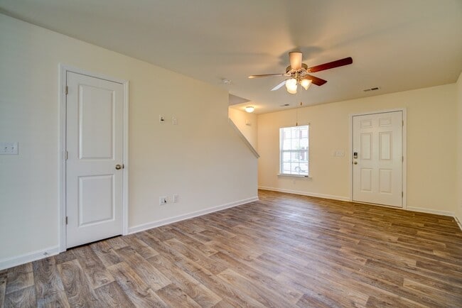 Photo - 3 BR, 2.5 BA., 2 Car Garage in Boiling Springs, Near I-85