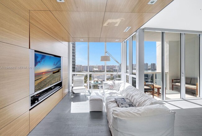 Building Photo - 18201 Collins Ave Unit 3507