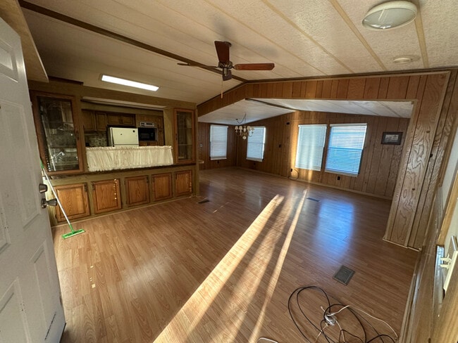 Photo - 115 Ells Country Estates