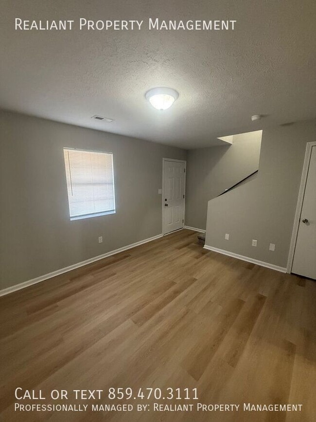 Building Photo - 31 Hurley St Unit 11 Rental