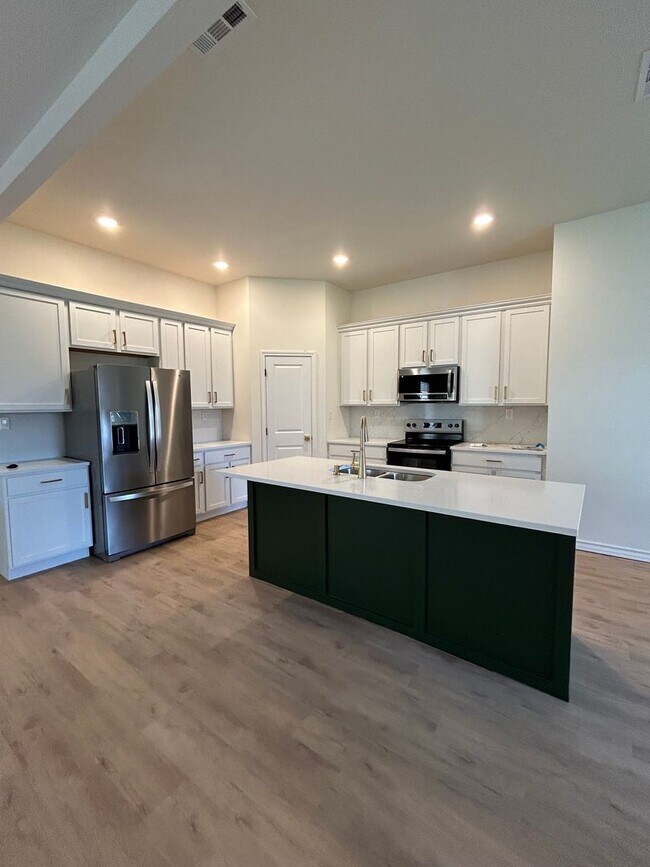 Beautiful New Construction Home House Rental in Odessa, TX