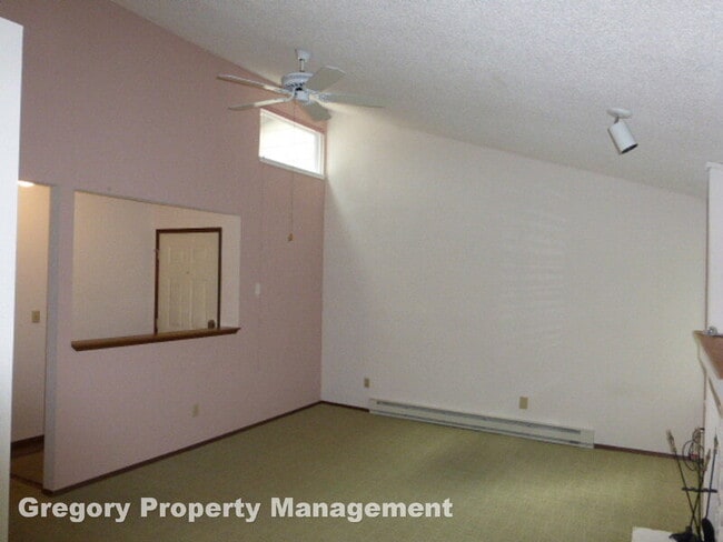 Photo - 12621 NE 130th Way