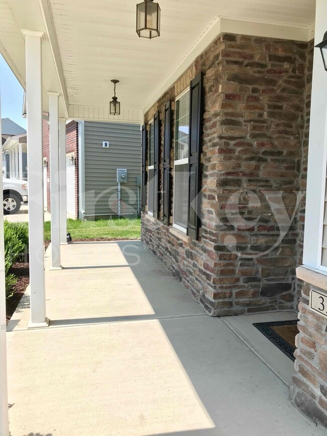 Photo - 3350 Firethorn Drive