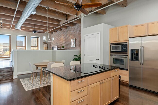 Photo - 612 Central St Unit 205