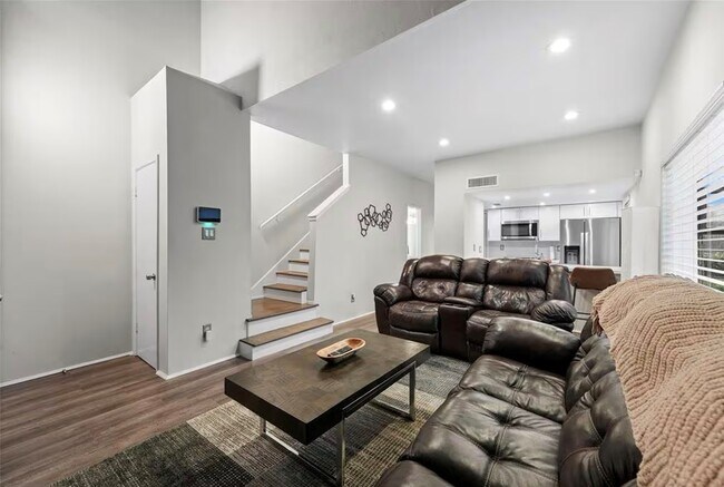 Photo - 1920 Augusta Dr Unit 30