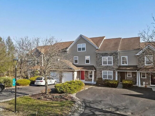 Photo - 54 Lower Ridge View Cir