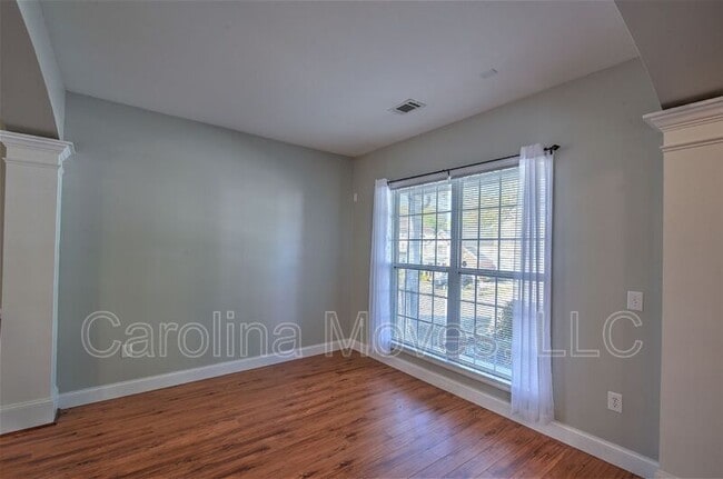 Photo - 823 Terrace Creek Dr