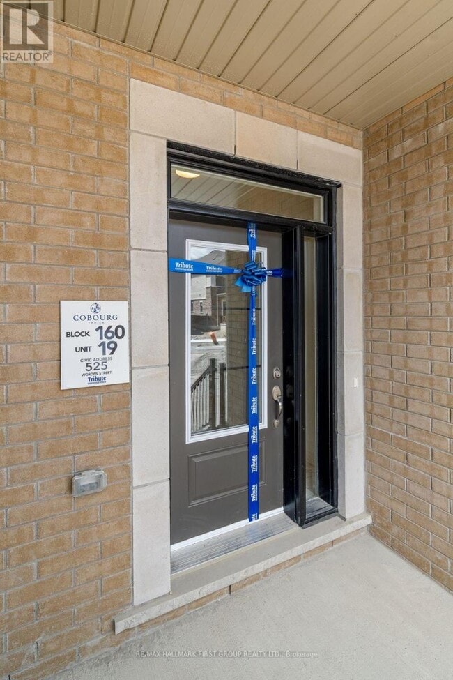 Photo - 525 Worden St