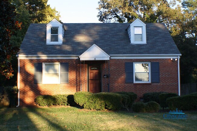 ADORABLE CAPE COD NEAR HENRICO DOCTORS HOS... - ADORABLE CAPE COD NEAR HENRICO DOCTORS HOS... Casa