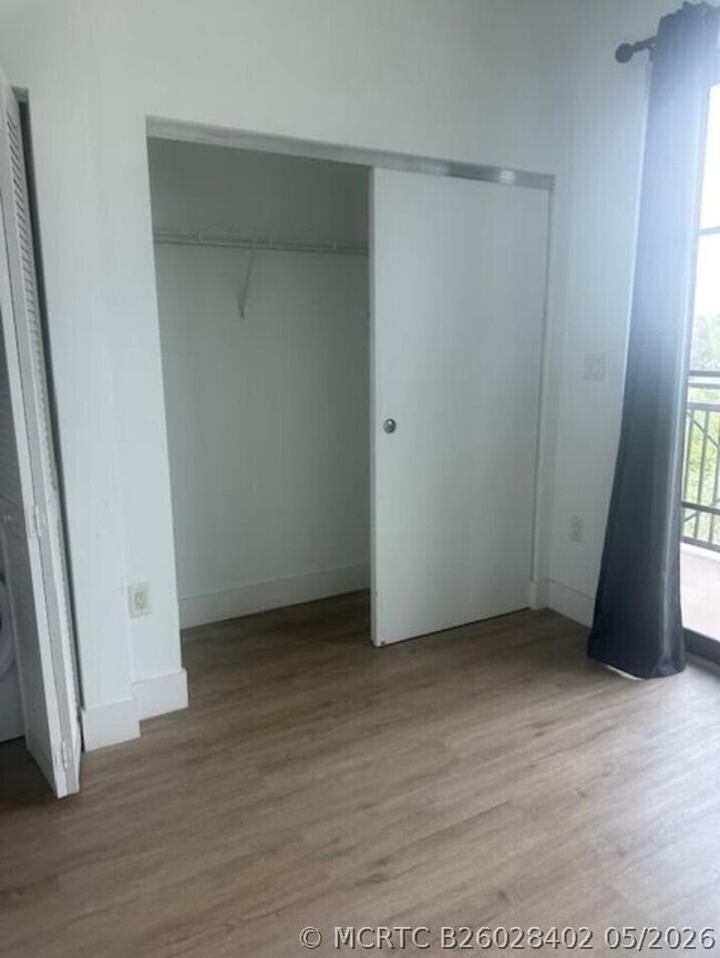 Photo - 4100 SW 64th Ave Unit 313