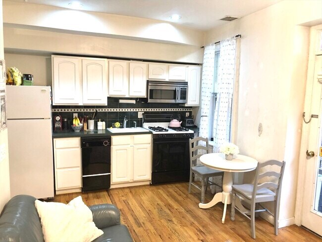 Photo - 583 Tremont St Unidad 1