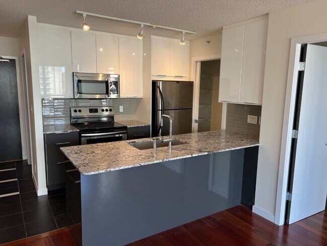 Building Photo - 1507-938 Smithe Unit 1507