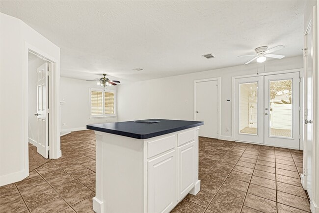 Photo - 6222 Spruce Bough Ct