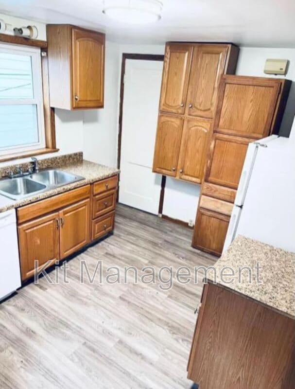 Photo - 619 Durango Dr