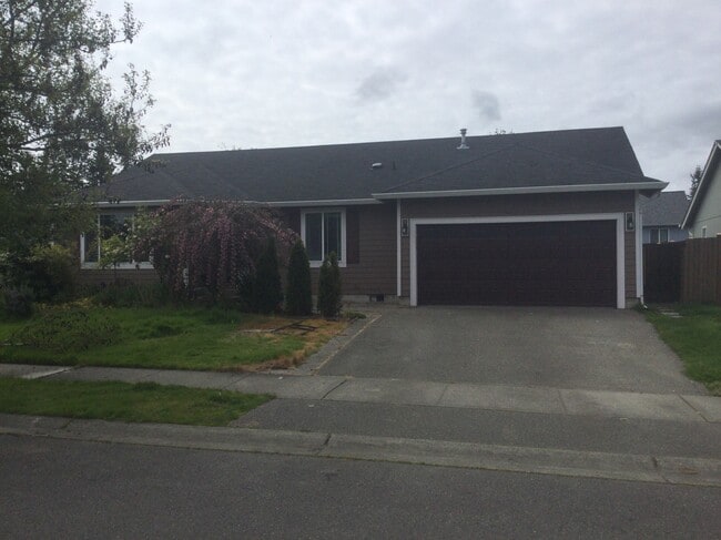 Building Photo - 10415 Red Fern Ct SE Rental