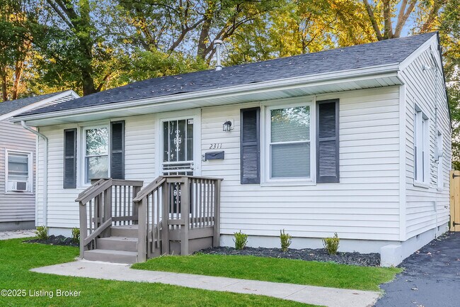 Photo - 2311 S 37th St