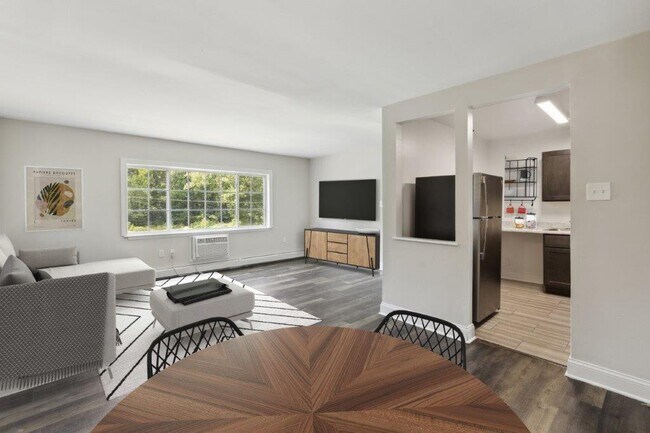 Photo - Maple Walk Apartments