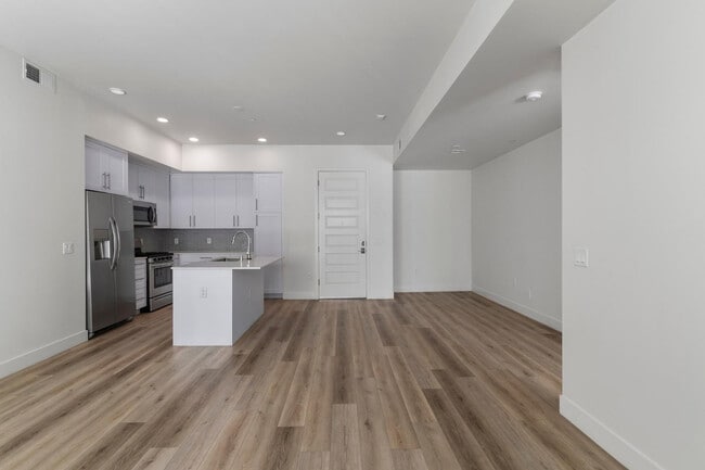 Photo - 7300 E Earll Dr Unit 1018