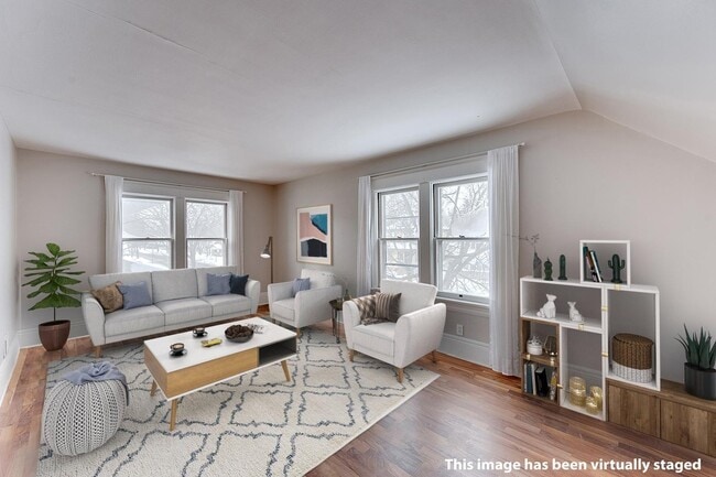 Photo - 233 7th Ave S Unit UPPER