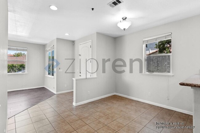 Photo - 168 Caroline Ln