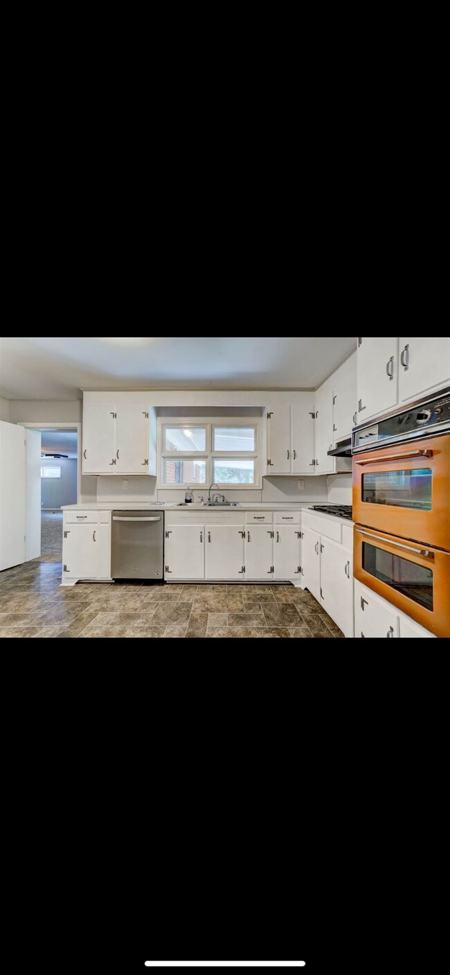 Photo - 506 Arlington Ave Casa