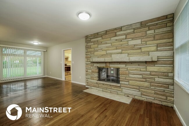 Photo - 414 E Clearview Ave