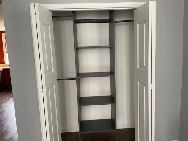 Photo - 48 65th St Unidad Apt. 2