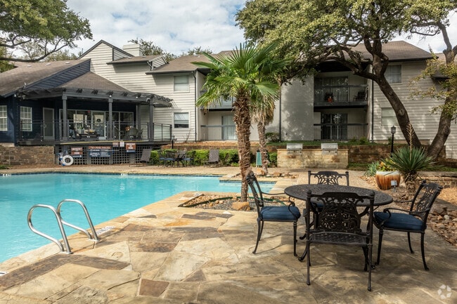 Pool Grill and Seating Area - The Marion