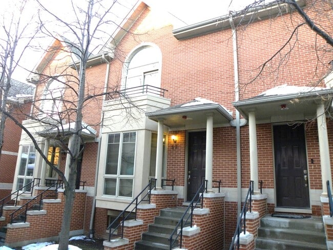 Building Photo - 57 Northfield Terrace