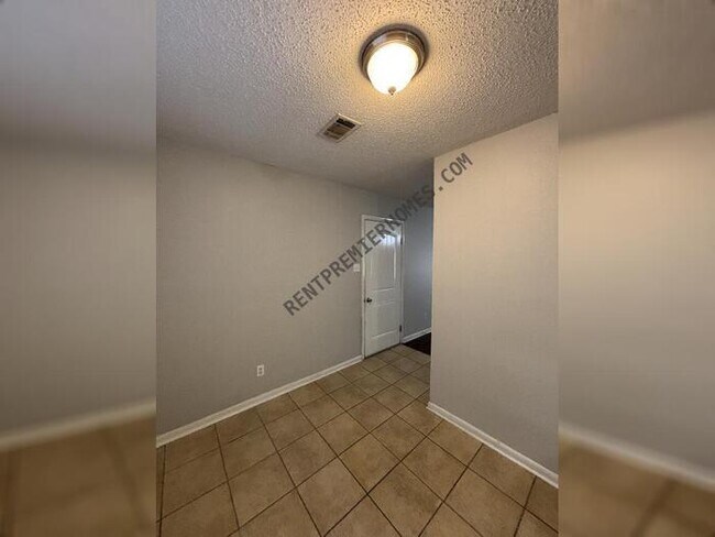 Photo - 149 Wildflower Dr